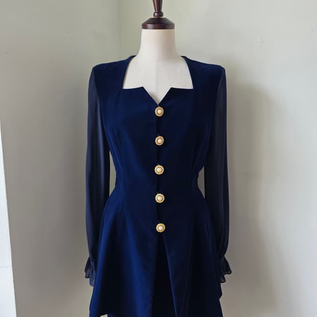 네이비 금장 단추 벨벳 셋업