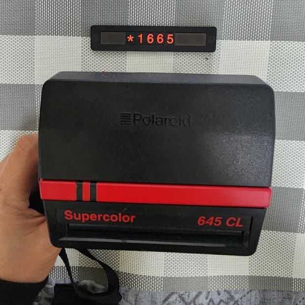폴라로이드 슈퍼컬러 645 CL 즉석카메라