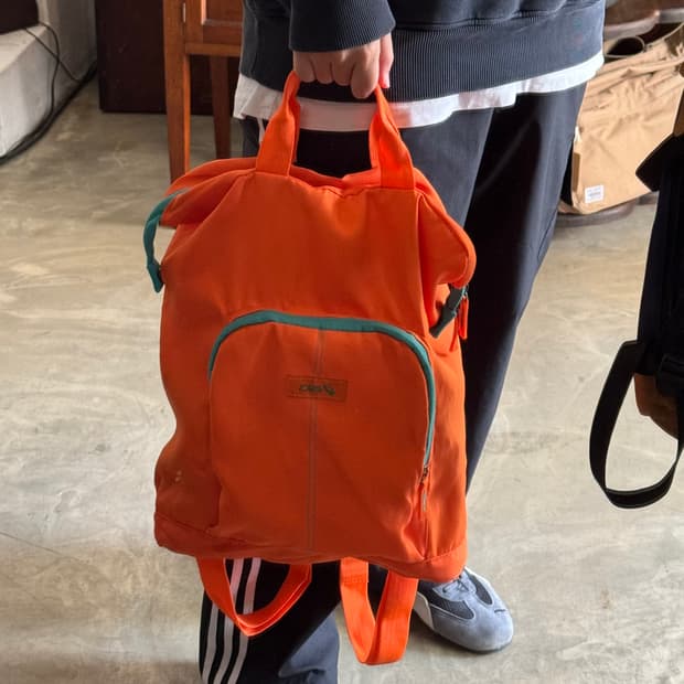 아식스 미니 백팩 