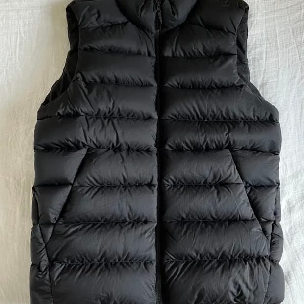 아크테릭스 다운베스트 M