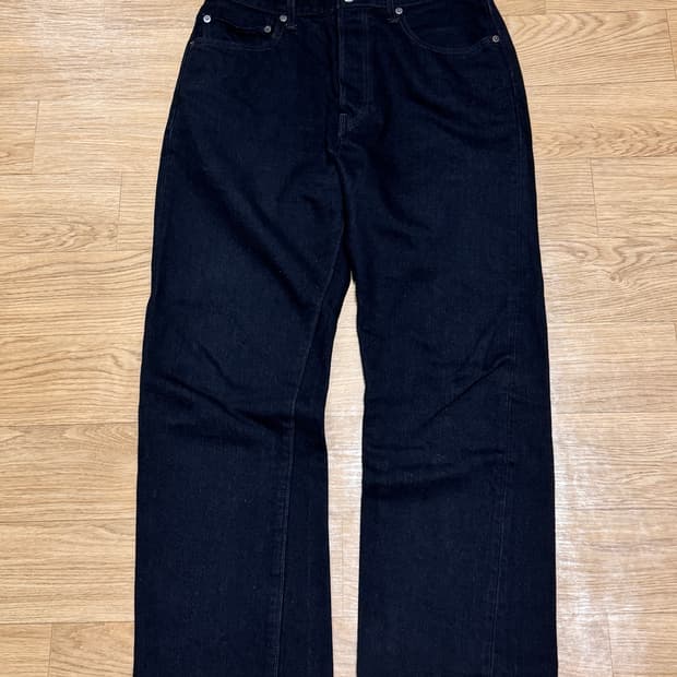 시오타 뉴스트레이트 5P 데님 블랙