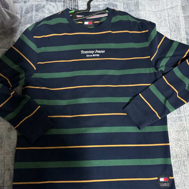 [M] 타미 진스 레귤러 핏 스트라이프 롱 슬리브