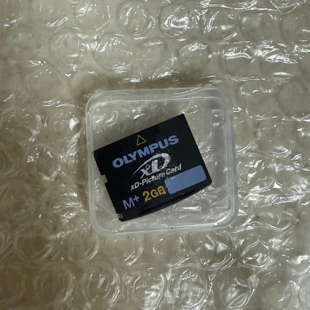 올림푸스 xD 카드 M+ 타입 2GB
