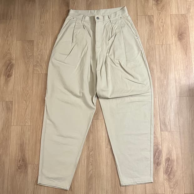 파르티멘토 와이드 라운딩 테이퍼드 투 턱 팬츠 베이지 L