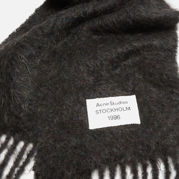 아크네스튜디오 알파카 모헤어 머플러/멀티