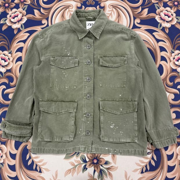 (L)자라 ZARA 페인팅 밀리터리 워크셔츠(올리브)