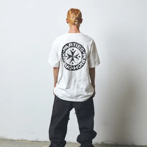 펀치드렁크파티즈 Hurt 로고 티셔츠