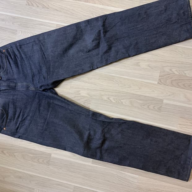 LVC 55501 30 x 32 소킹X 새상품급