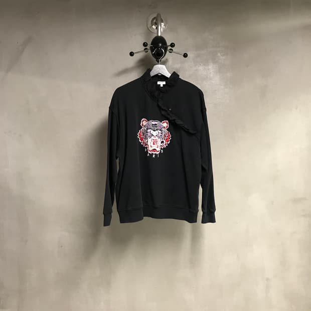 겐조 타이거 자수 맨투맨 블랙 S