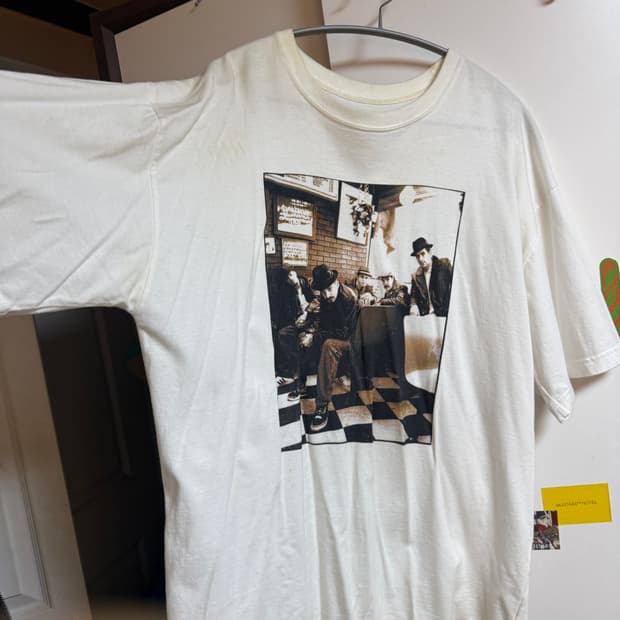 네이버후드 브루클린 반팔 L