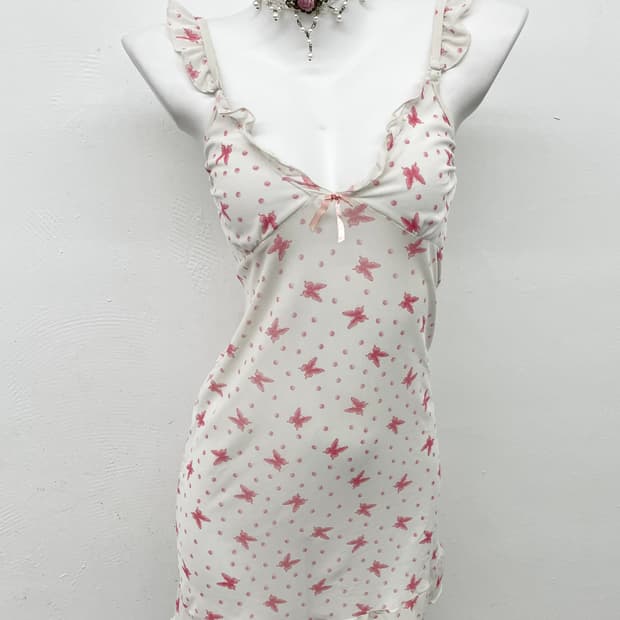 화이트 버터플라이 프릴 슬립