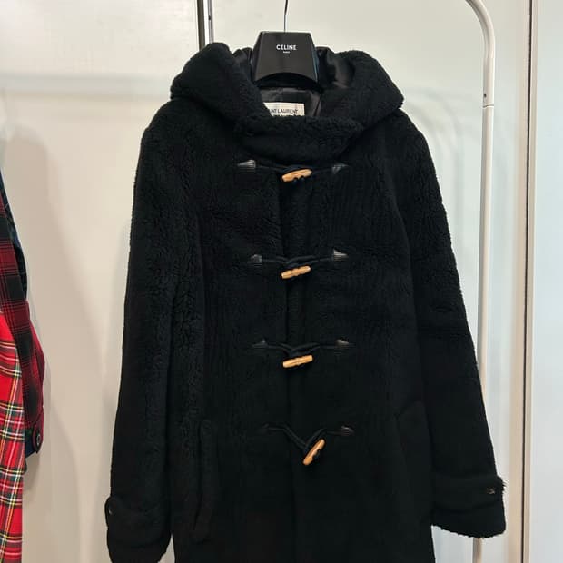 생로랑 21FW 퍼 더플코트