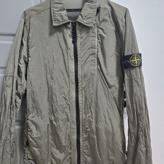 스톤아일랜드 나일론메탈 셔츠 18fw