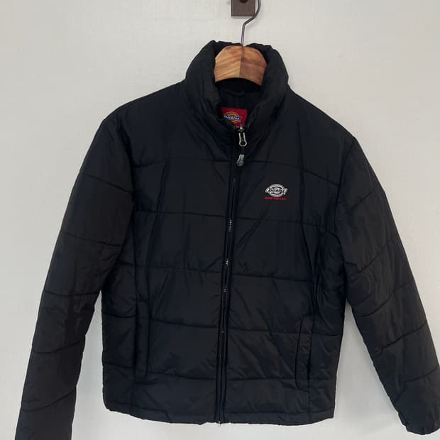 [s] 디키즈 베이직 USA 레드 로고 경량 패딩