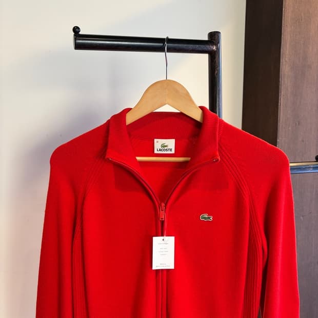 15404 - 라코스테 레드 울 니트 집업 (울 95%)
