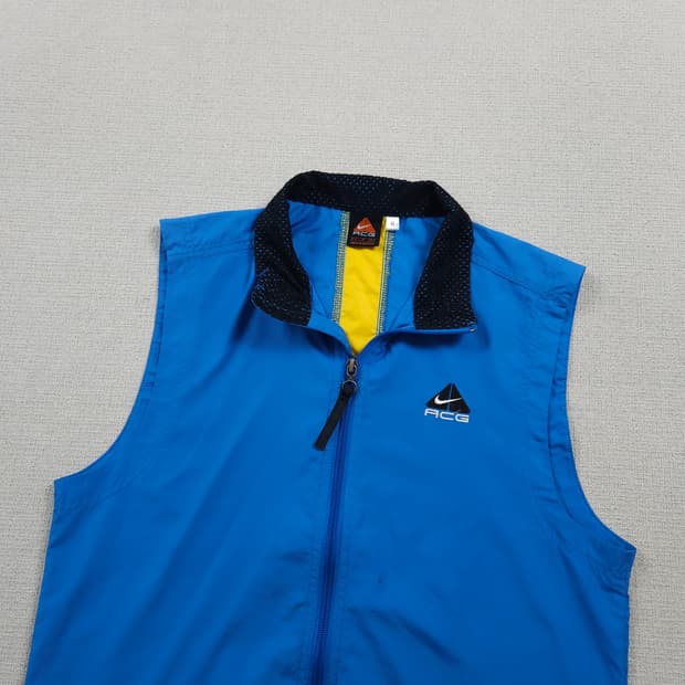 나이키 acg 바람막이 베스트