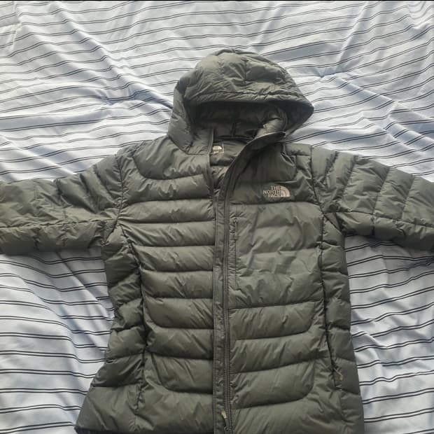 노스페이스 경량패딩 m