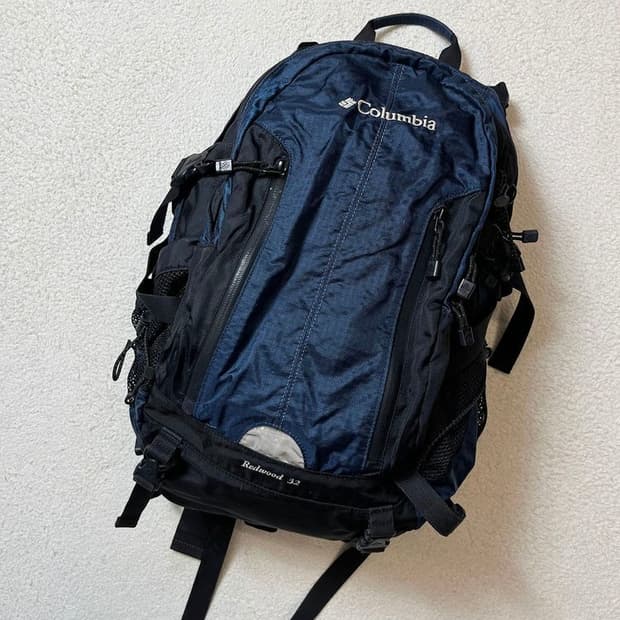 컬럼비아 레드우드 32L 고프코어 백팩 A1733
