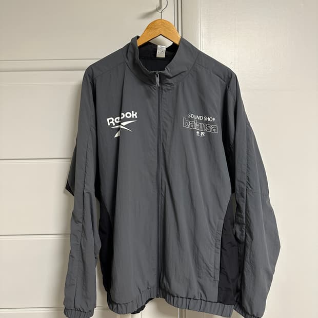 발란사 리복 트랙자켓 그레이 바람막이