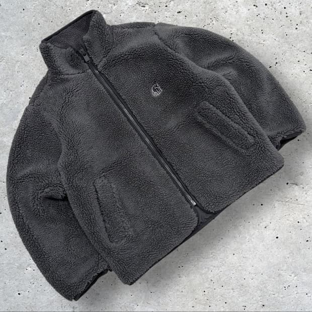 [S] 노르디스크 폴라베어 플리스 자켓 차콜 B933