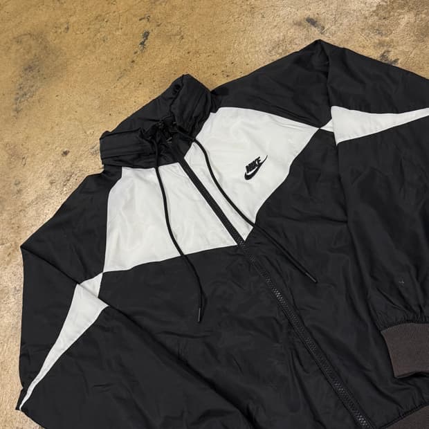 [정품/L] 나이키 바람막이 블랙 화이트 b15