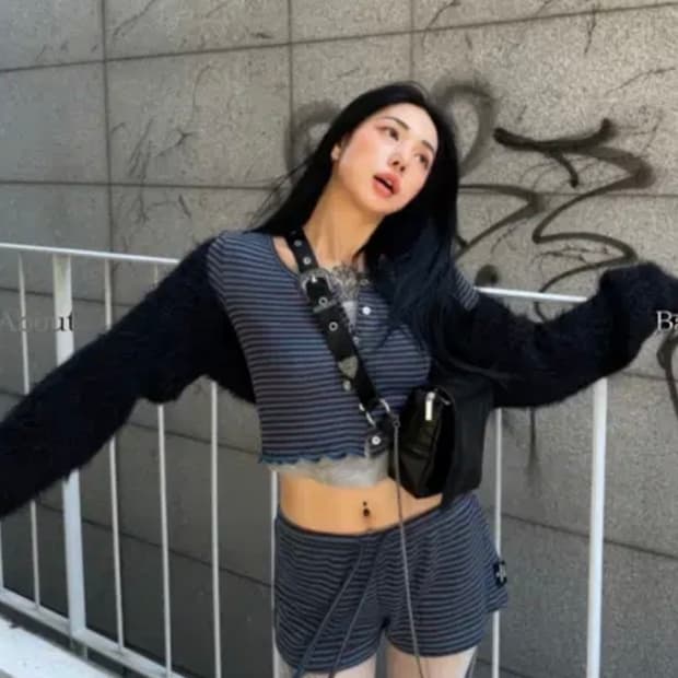 미스테리어스호텔 코지 가디건