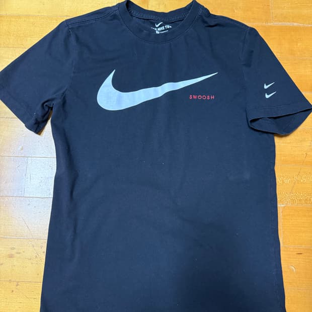 나이키 더블 스우시