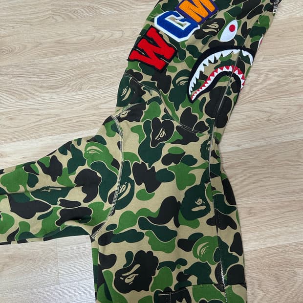 베이프 빅ABC 카모 샤크 풀집 