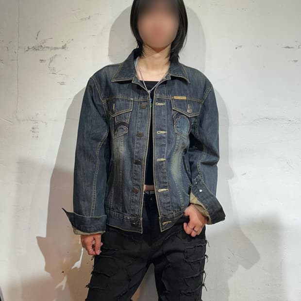 에비수 다이콕 벨벳 스티치 포인트 워싱 데님 청자켓 L