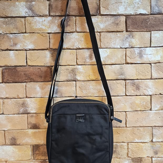 쌤소나이트 크로스가방