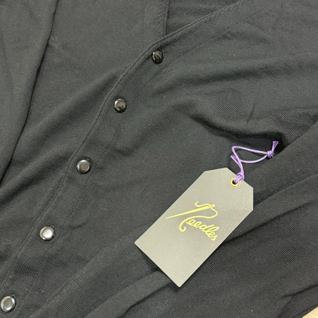 니들스 울 가디건