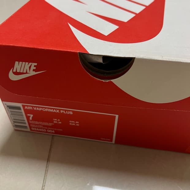 나이키 베이퍼맥스 트리플블랙 250 새제품