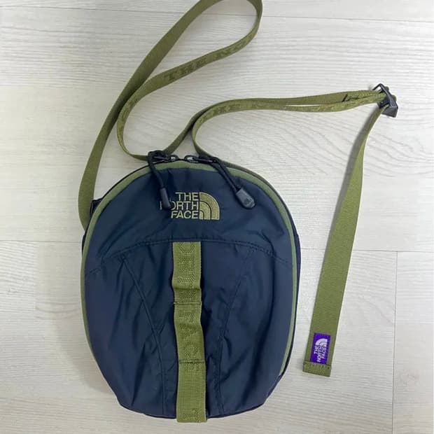 노스페이스 퍼플 라벨 크로스백