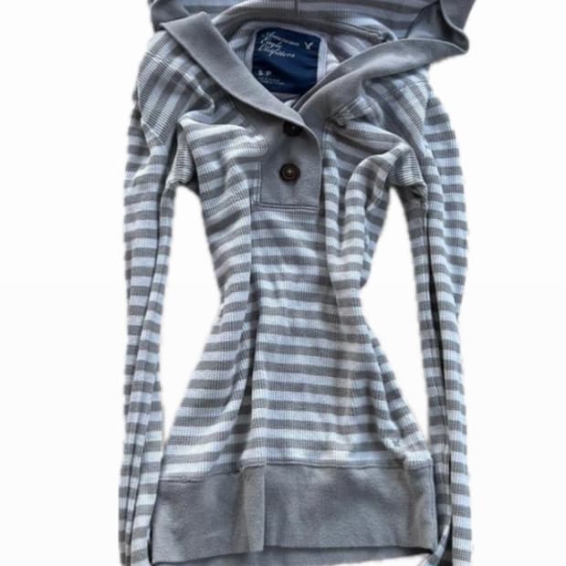 America Eagle Outfitters 스트라이프 후드 긴팔