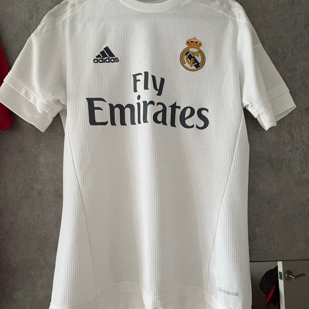 15-16 Real madrid 홈 호날두 유니폼