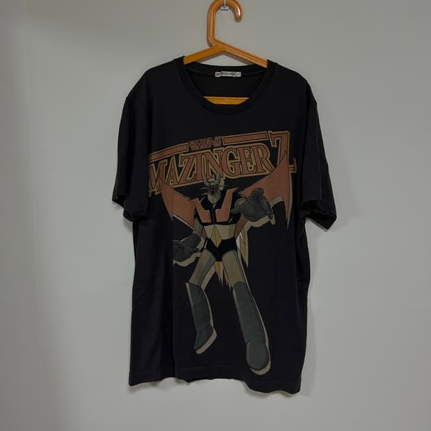 Vintage graphic t-shirts