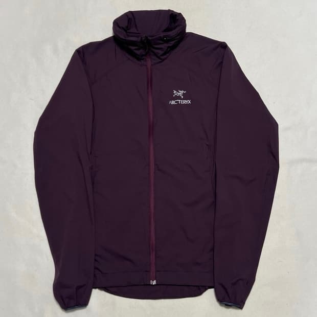 아크테릭스 후드내장 바람막이