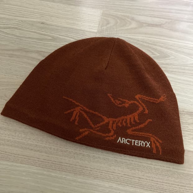 아크테릭스 새상품 비니