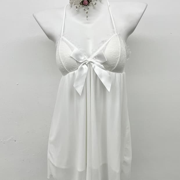 화이트 시어 레이스 슬립