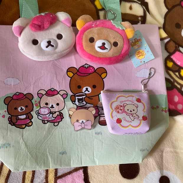 리락쿠마 이디야 콜라보 제품 3종+코리락쿠마 츄파춥스 동전지갑