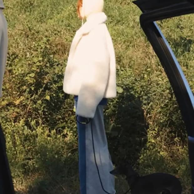 [포이어] Faux Fur 아이보리 숏코트