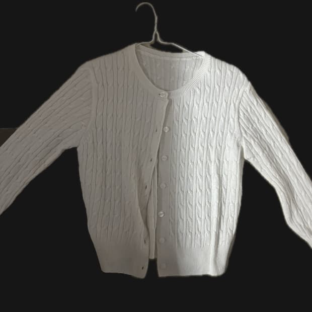흰색 가디건
