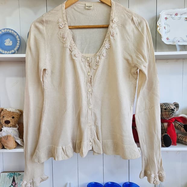 엑시즈팜(axes femme) 플라워 레이스 니트 가디건