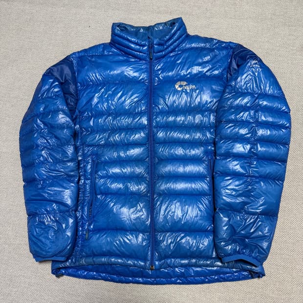 네파 Evolution 850 경량 다운 패딩