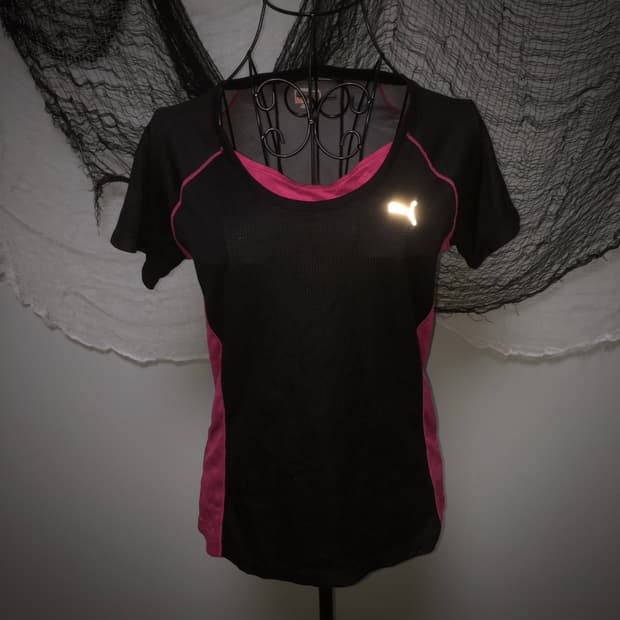 Vintage blackpink puma T
