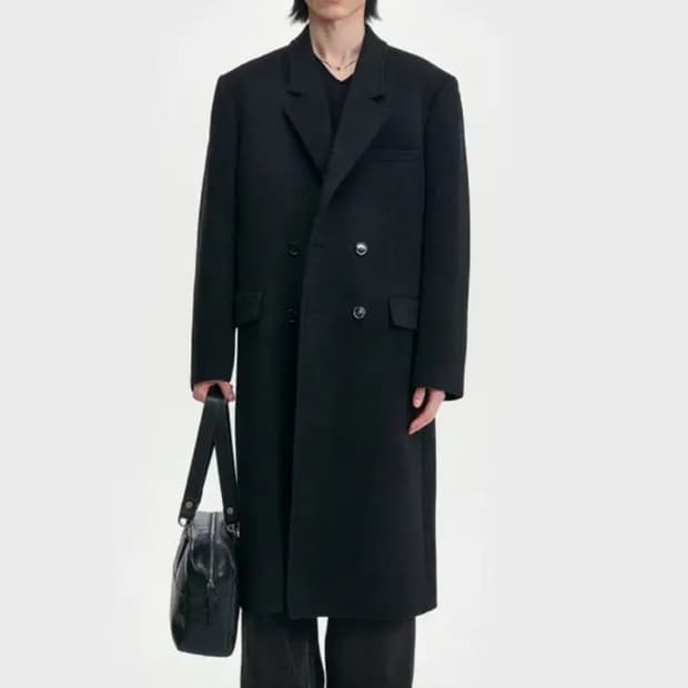 [삽니다] 벨리에 버티컬 더블 코트 솔리드 블랙 100사이즈