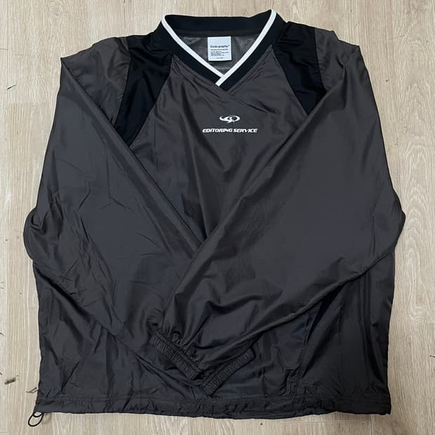 코드그라피 남성 배색 로고 웜업 풀오버 M(95)