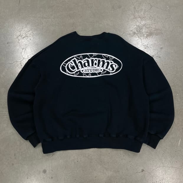 마크곤잘레스 x 참스 블랙 컬러 빅로고 맨투맨