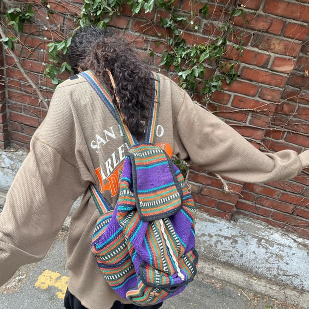 히피 에스닉 보리 줄무늬 백팩