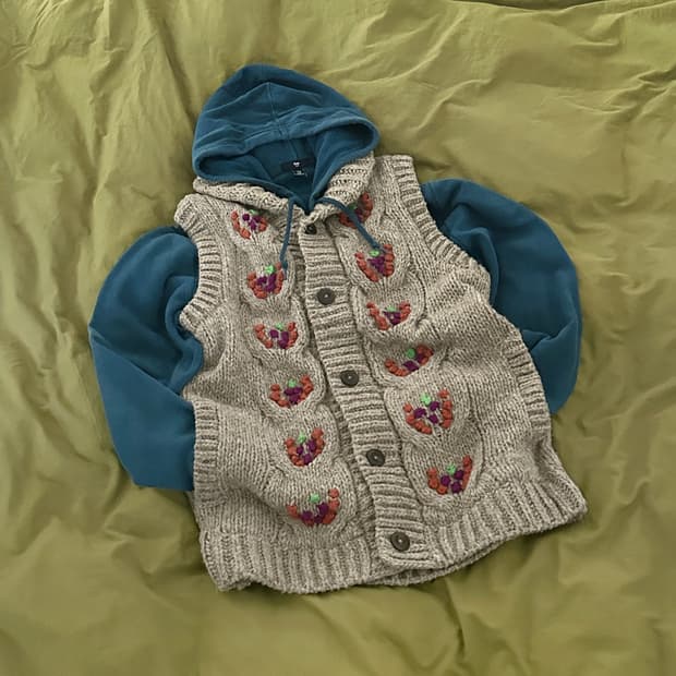 🍇 Grapes Vest Zip-Up Knit